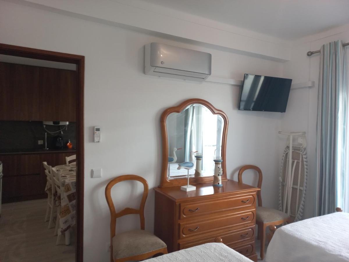 Regueiro Quarteira Beach Apartment Bagian luar foto