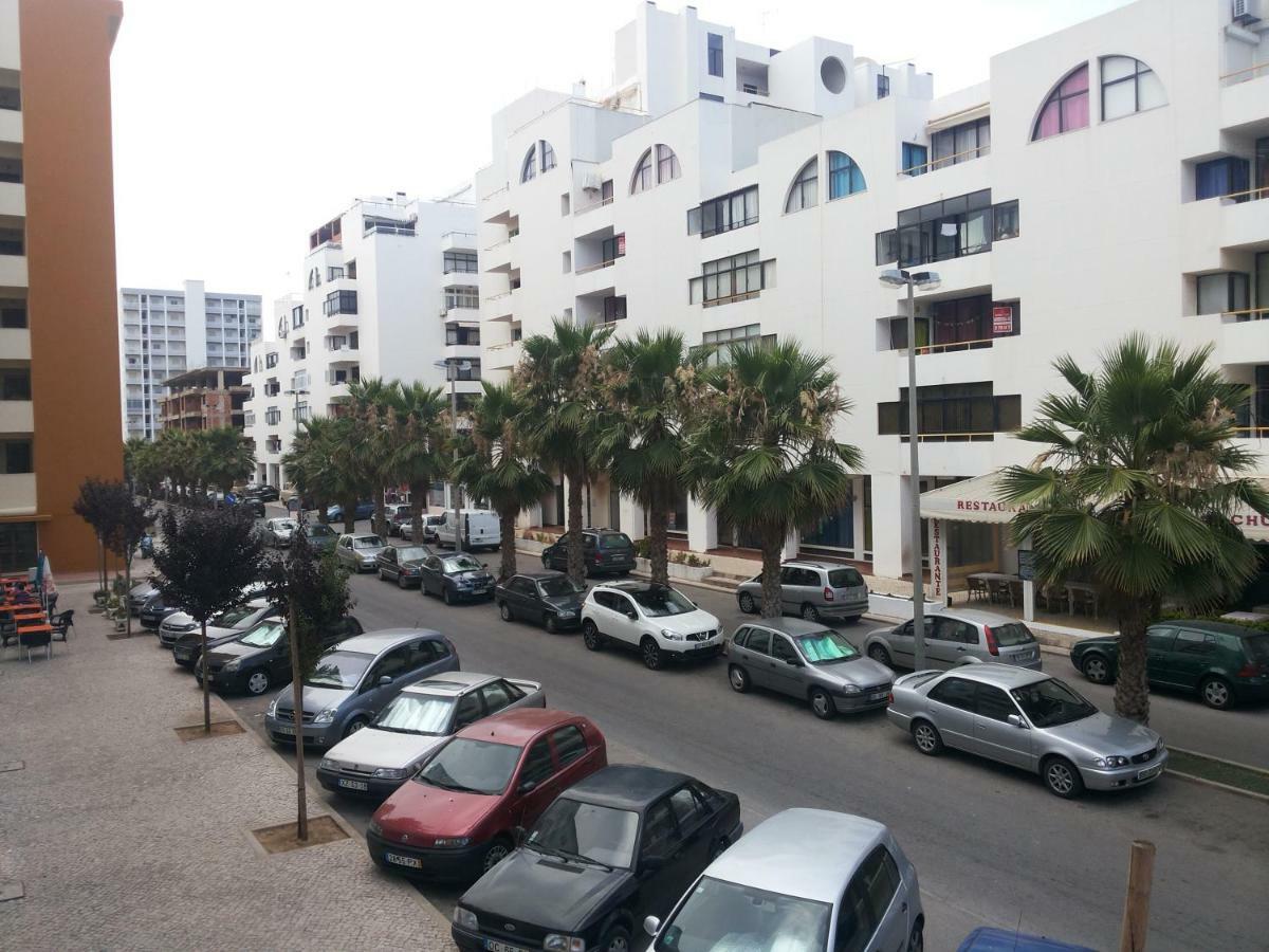 Regueiro Quarteira Beach Apartment Bagian luar foto